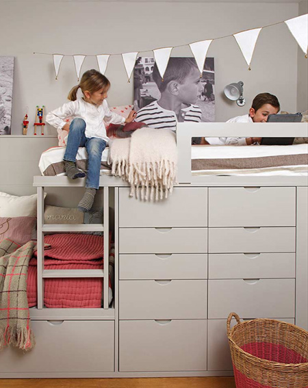 shared bedroom for boy and girl