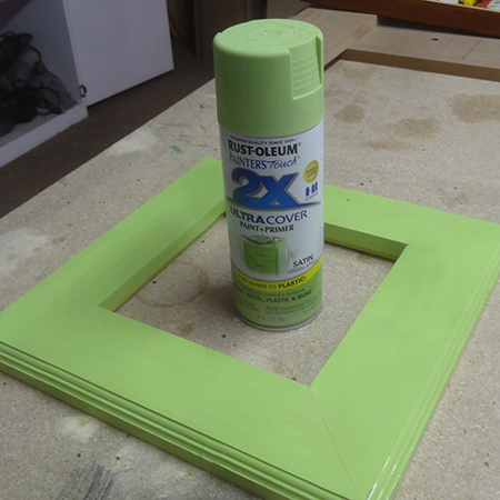 Trio of colourful 1-hour picture frames