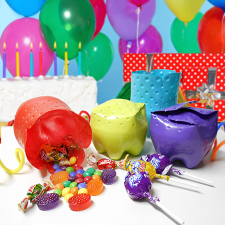 plastic bottles for party favour containers