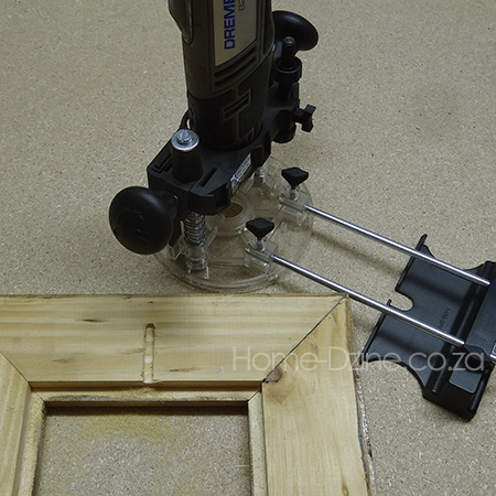 make a wooden picture or photo frame using pine and moulding with dremel routing attachment