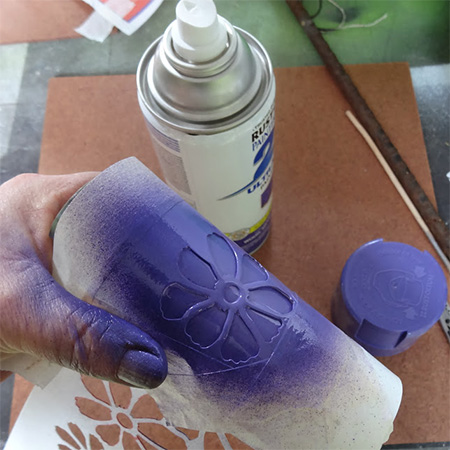 There are hundreds of ways to use the Rust-Oleum 2X UltraCover range of spray paints - so many colours