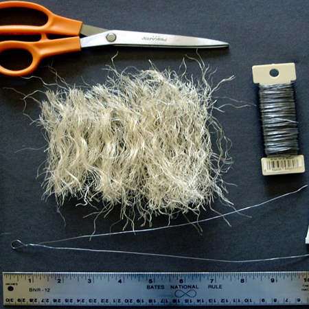 Make a sisal bottle brush Christmas tree