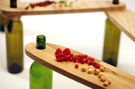 Divinus... A table made from recycled materials