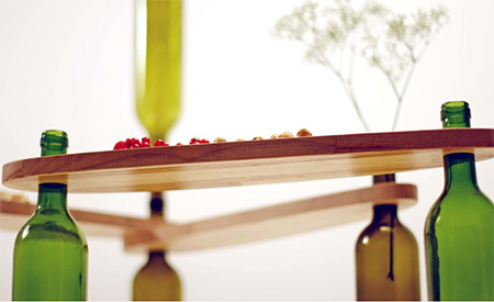 Divinus... A table made from recycled materials