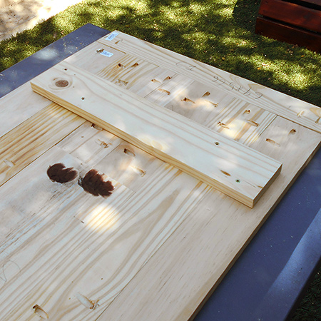 Outdoor table with ice box cooler