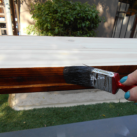 Outdoor table with ice box cooler