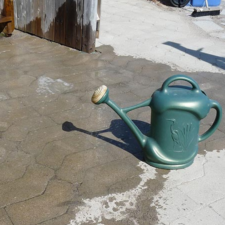 Lay a path with paving blocks