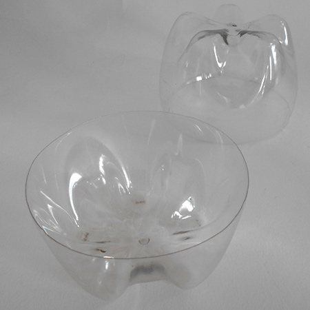 Recycled plastic bottle cupcake holders