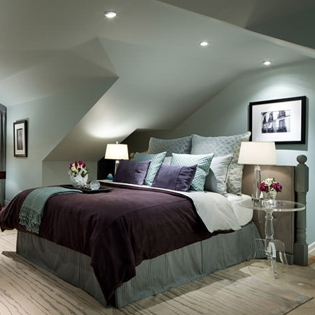 A beautifully decorated bedroom is one that has plenty of space to move around, makes your feel comfortable and relaxed, and has an atmosphere that soothes and calms. It is worth taking a little extra time up front to make sure you have a more efficient and functional plan for your bedroom.