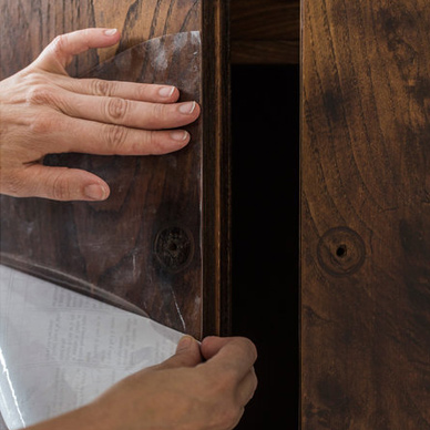 Easy way to add metallic finish to furniture