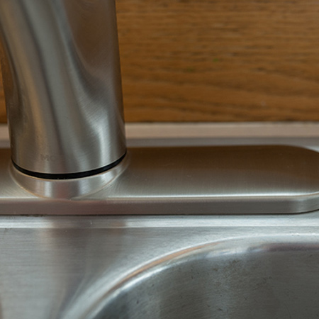 Clean away grime and mineral deposits without chemicals