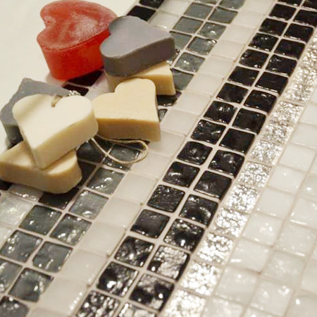 First antibacterial epoxy grout