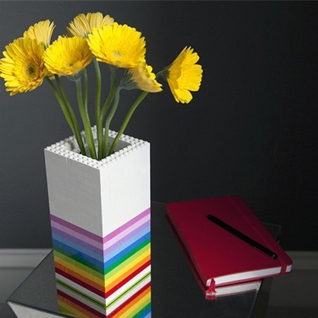 Get creative with lego blocks that are no longer played with. You can use them in unique and crafty ways to add a dose of colourful fun to a home. The flower vase [above] is just one of the crafty ways to re-purpose lego blocks.