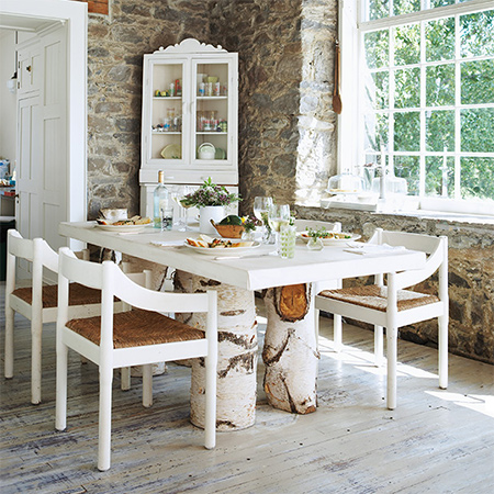 Use Felled Tree Stumps For Dining Tables, Tree Stump Dining Table
