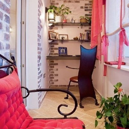 Practical ideas for a small balcony