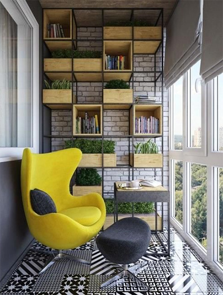 Practical ideas for a small balcony