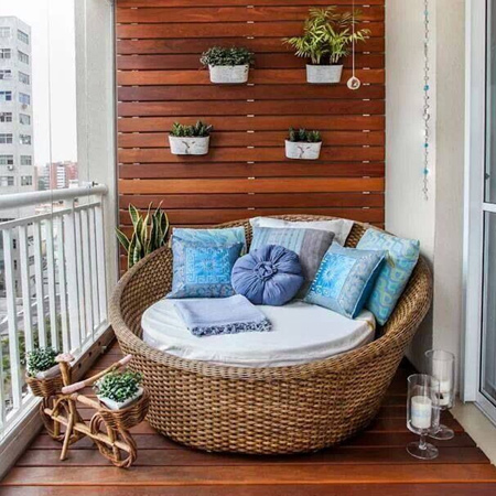 Practical ideas for a small balcony