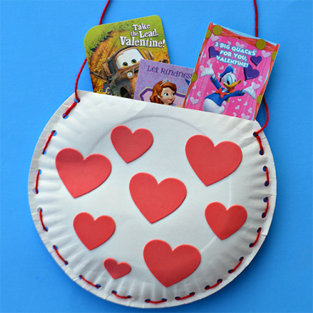 Fun Valentine crafts for moms and kids