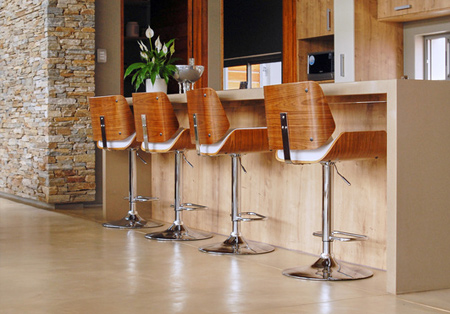 Africote, Coprox and Cemcrete are just a few of the many manufacturers, suppliers and installers of cement-based wall and floor products