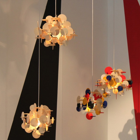 interlocking wood pendant lamp