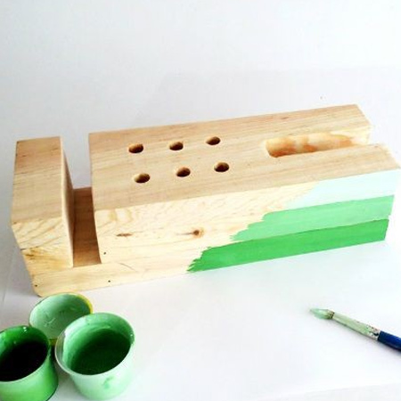 Make a handy desk organiser