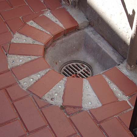 Prominent Paints paving paint adds curb appeal