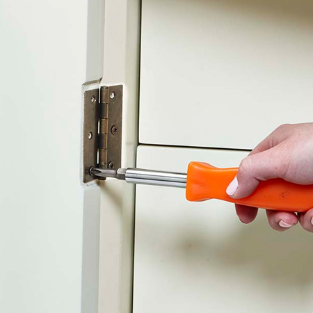 Paint a cabinet with Rust-Oleum Chalked paint