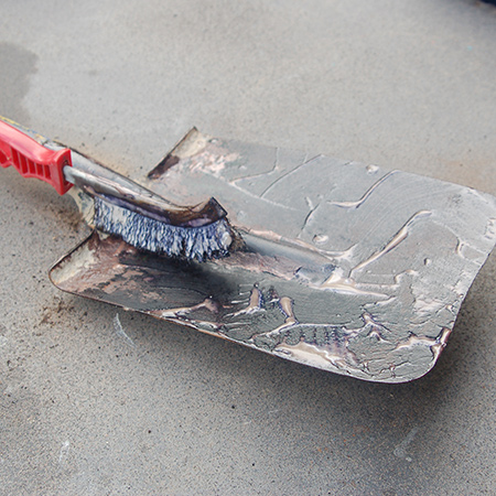 Maintain garden tools