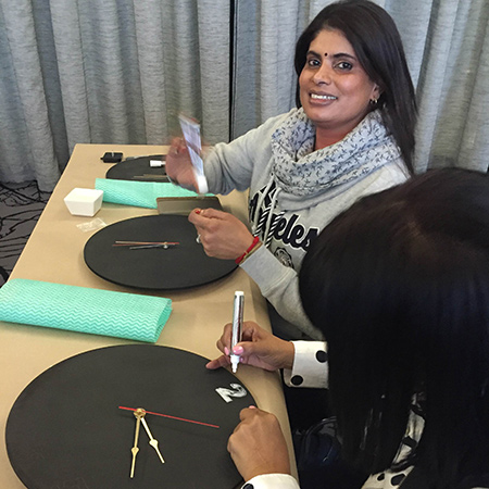 diy divas legacy ladies day at da vinci hotel make a chalkboard clock