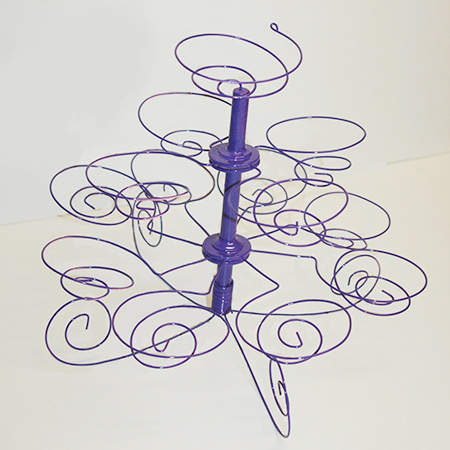 A couple of years back I bought a wire cupcake stand as a gift for a friend. It cost around R200 but appears to be no longer available locally. Wanting a cupcake stand for my own use, I decided to try my hand at making one. So here's how to make your own wire cupcake stand... cheap!