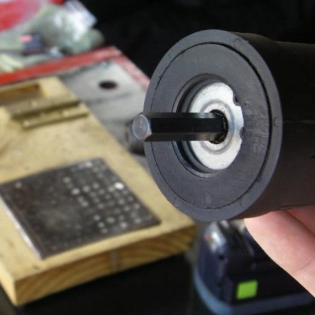 how to attach rivedrill to drill