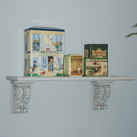 Thanks to Park Lane Decor for supplying the corbels I decided that these would be perfect for making a quick, easy and decorative shelf.  