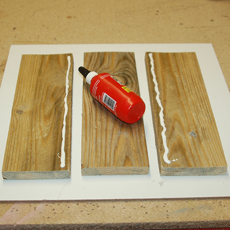 Reclaimed pallet spice or serviette holder