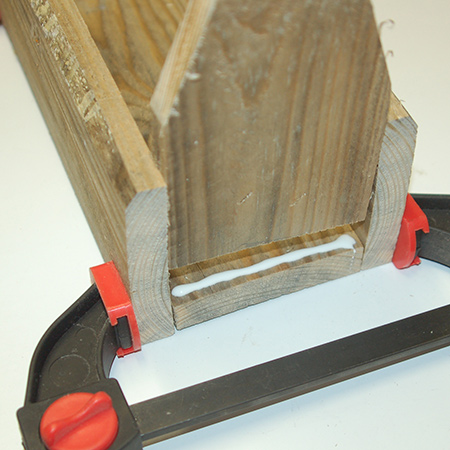 Reclaimed pallet spice or serviette holder