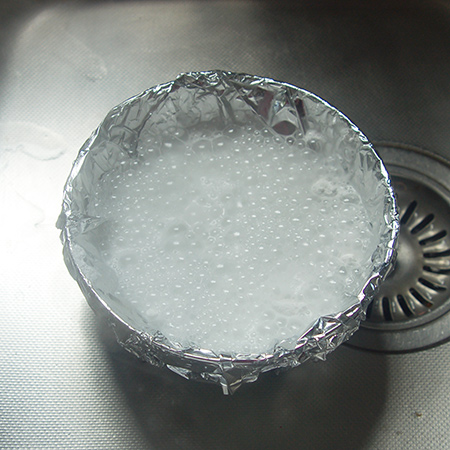 Homemade jewellery cleaner