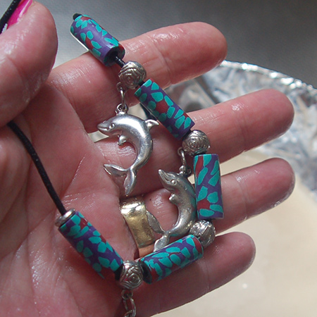 Homemade jewellery cleaner