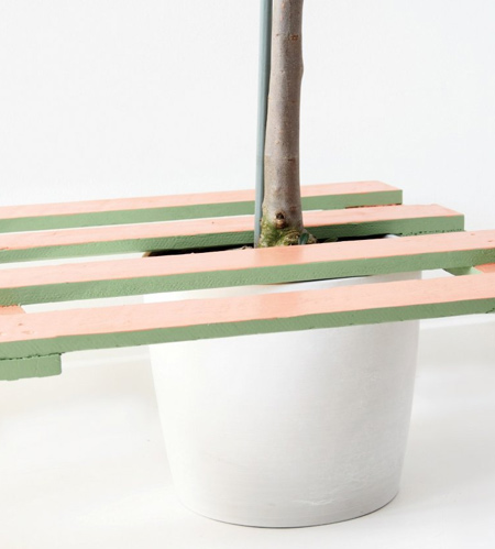 Stylish pallet bench
