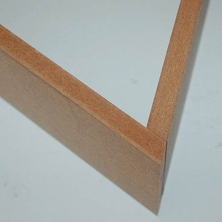 Triangular shelf for festive decor