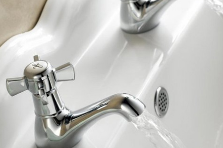 A leaky tap is a wanton waste of our precious resources, and one that can be easily fixed in under 10 minutes, at a cost of less than R10