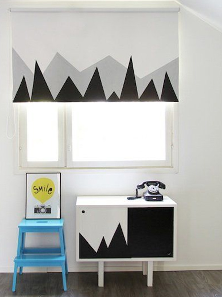 black zigzag design on child's blinds and furniture
