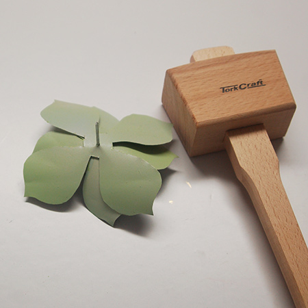 Recycled can succulents