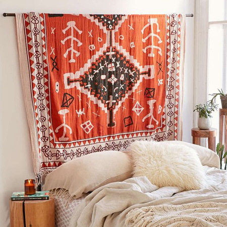 Easy DIY headboard ideas