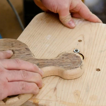 Make a vintage cutting board