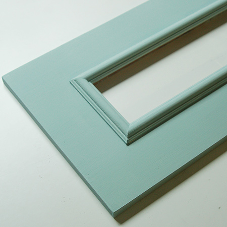 After applying the primer you can apply any colour over the top of this