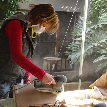 It can happen to anyone using power tools. You become so over-confident you think accidents are only for a novice. But that's not the case, and there are a few guidelines that everyone using power tools should follow to reduce the possibility of injury.