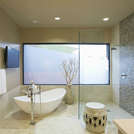 How to Spa-Up your Crib's Bathroom with an Array of Shower Panels 