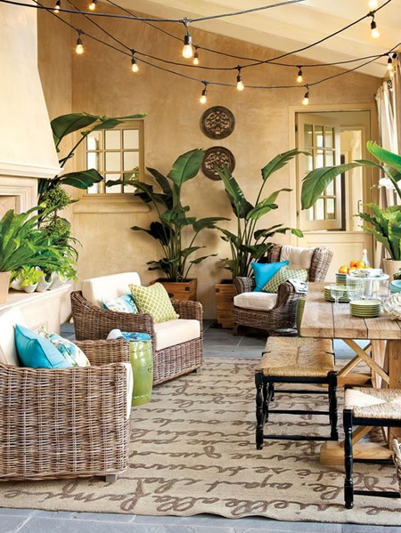 HOME-DZINE | Outdoor Rooms - If you're thinking of adding a deck, try to make it large enough to facilitate as both an extra living and dining area. Making full use of any available space to incorporate a dining and lounge area not only adds value to a home, it also greatly enhances your lifestyle, allowing you to spend more time outdoors in cool breezes when the temperature starts to rise.