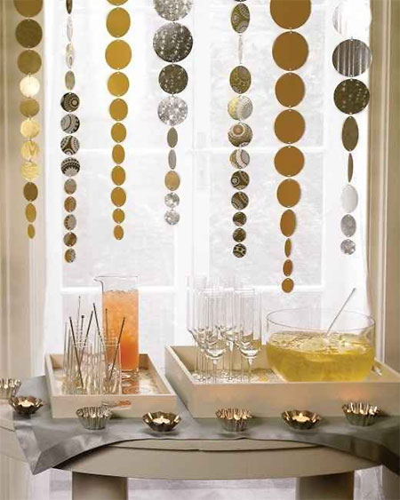 HOME-DZINE | Party Decor - There's always some leftover wrapping paper after the holiday season, so here's how to use leftover wrapping paper to make party decorations for your New Year celebrations.