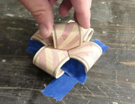  Gift Box with candy stripe - bow