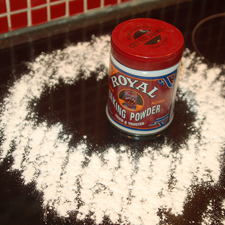 Clean a hob the eco-friendly way